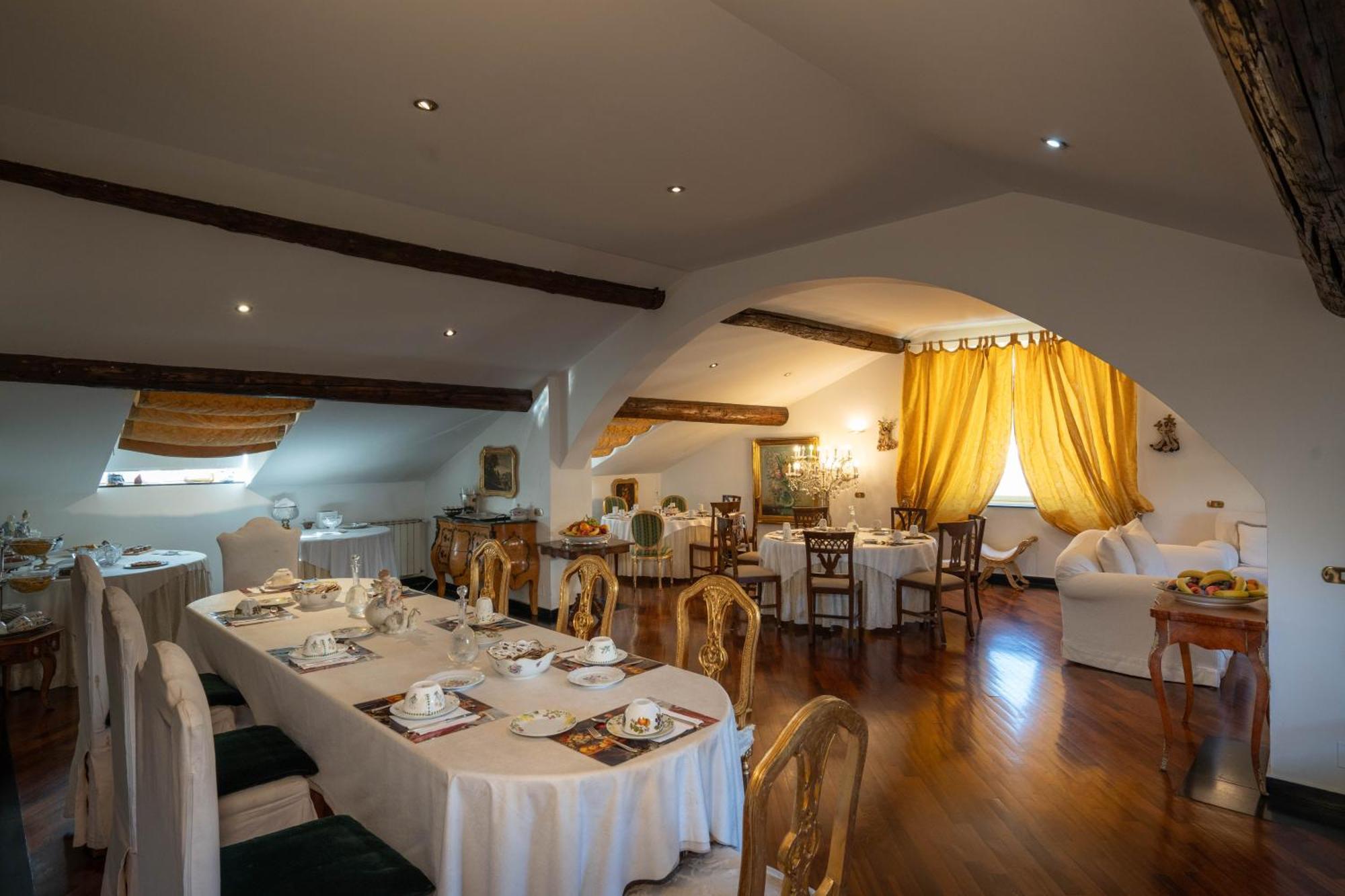 Gasthof Morali Palace Genua